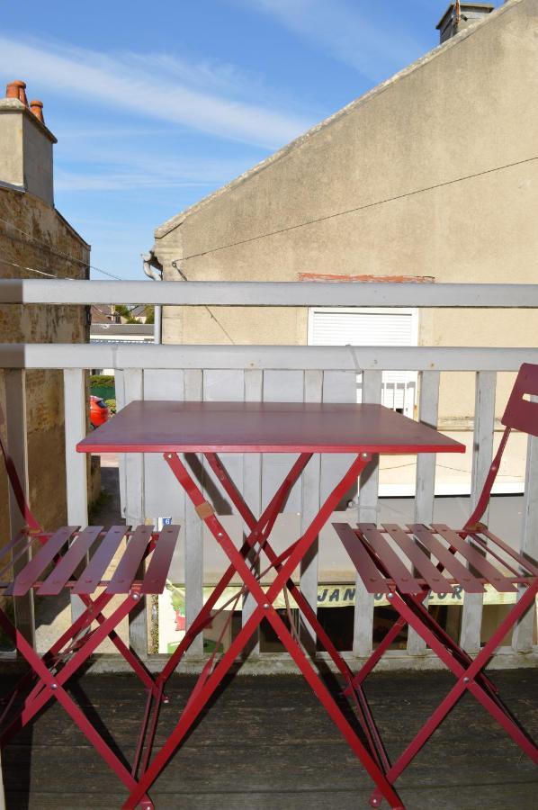 La Petite Baleine, Appt A 50M De La Plage Luc-sur-Mer Buitenkant foto
